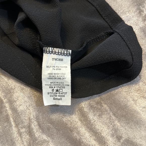 Romper - Picture 4 of 4